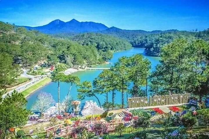 Từ 3 kiểu giày 