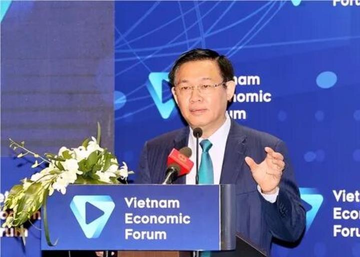 Kể Chuyện Lịch Sử: Từ Đam Mê Đến Triệu Lượt Xem Trên Hotspot Matrix