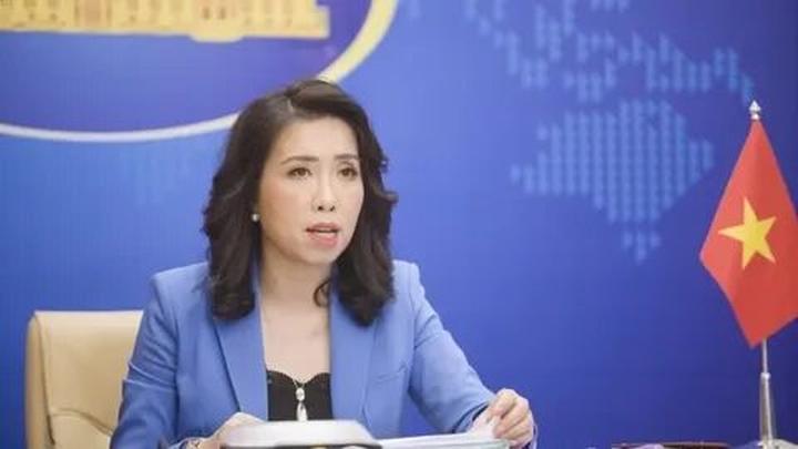 Từ